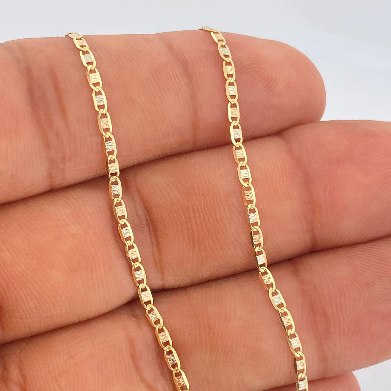 Cadena Escalera Plana ~ 3 Oros 18k